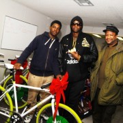 2 Chainz, Munson Steed, and Rollingout’s Christmas Bike Giveaway